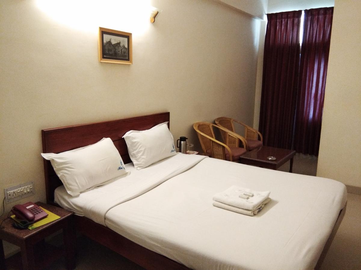 Hotel Sanjay Ooty Eksteriør billede